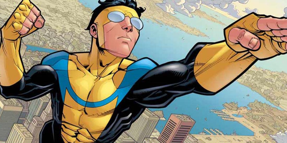 Invincible His 5 Best Costumes (& 5 From His Comic Universe)